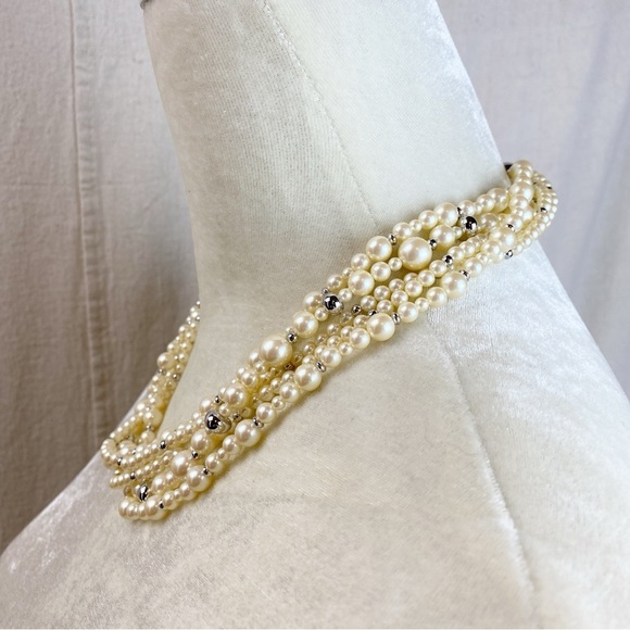 Monet 5 strand Faux Pearl Necklace silver tone hardware - Picture 2 of 6